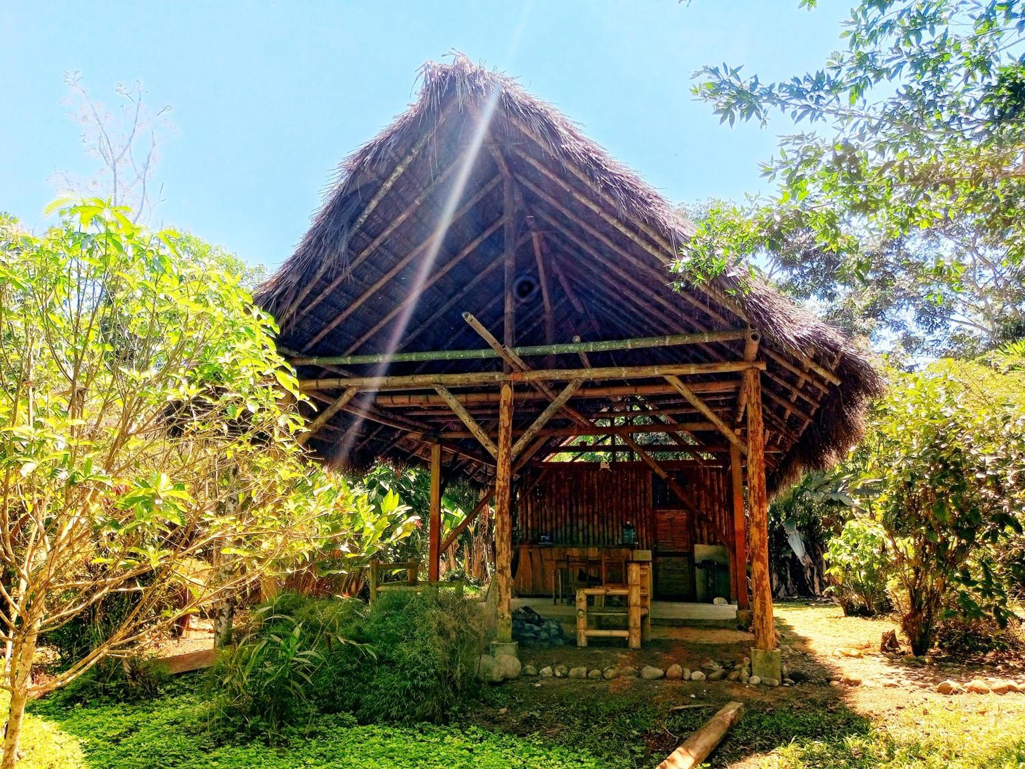 Cabanas Awana Rio Arajuno Exterior photo